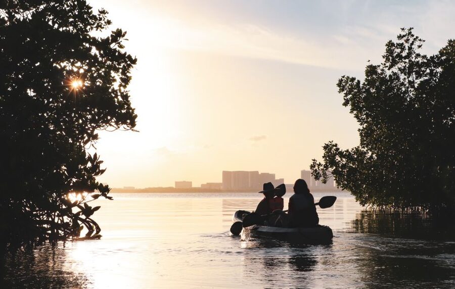 Cancun: Sunset Kayak Experience in the Mangroves - The 15-minute pause for water, photos, and sunset preparation