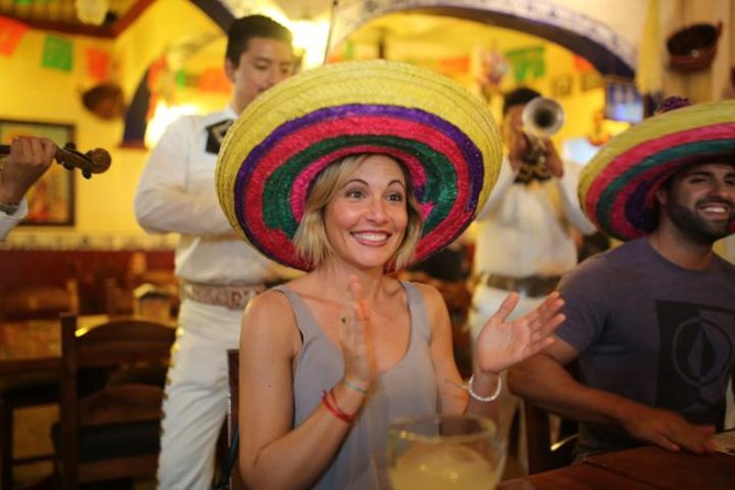 Cancun Taco Tour, Local Beer and Night Market with Transportation - Taquería Coapenitos and the Surtido Taco
