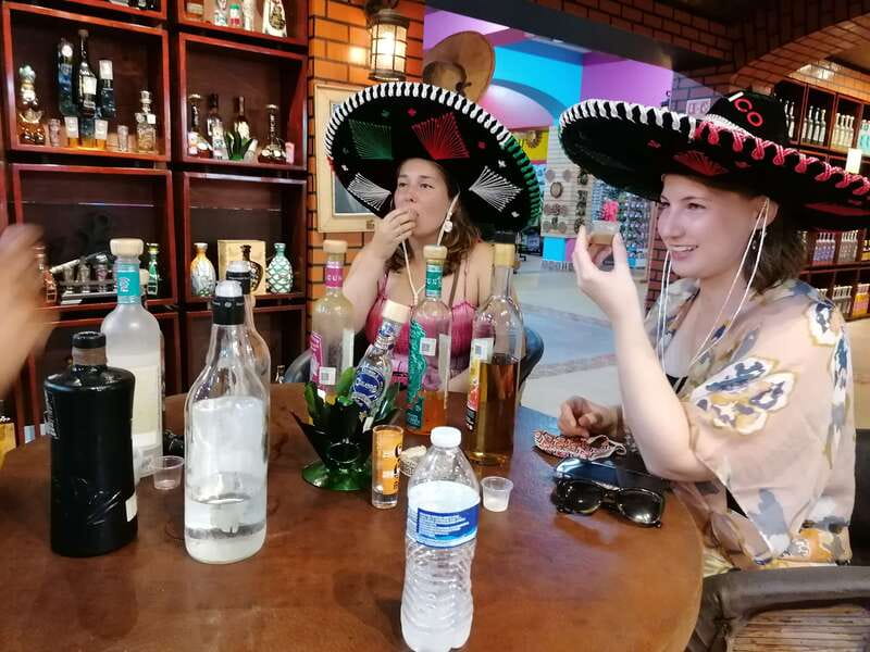 Cancun Taco Tour: Street Food & Tequila Tasting in Downtown - Esquites and the first taste of local street food