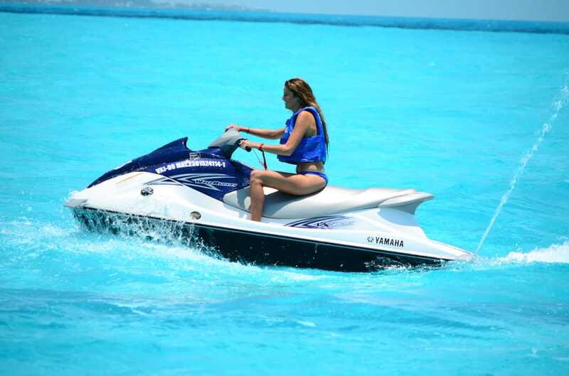 Cancun: Waverunner in Nichupte Lagoon - Weather and water expectations