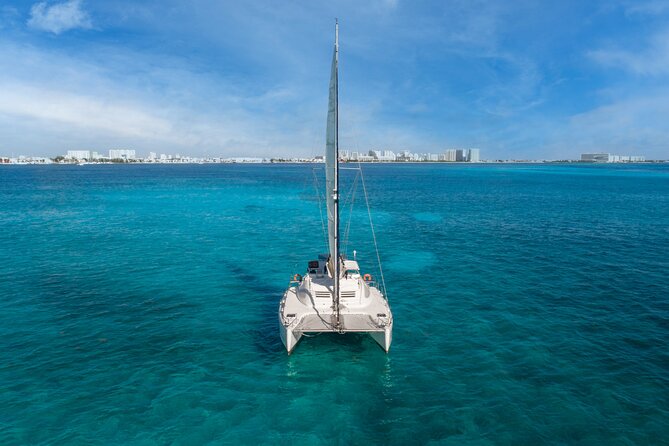 Catamaran Cancun to Isla mujeres Lunch OpenBar and Snorkeling - Isla Mujeres and Playa Norte: beautiful, but watch the clock