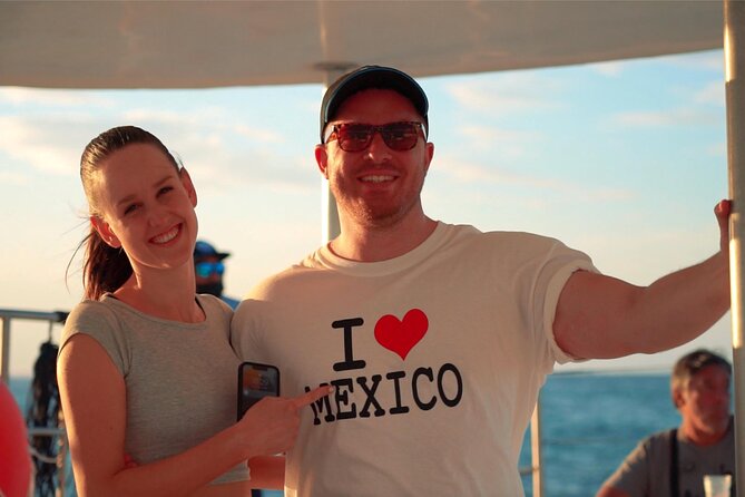 Catamaran Sunset Cruise to Isla Mujeres from Cancun - Playa Norte and the sunset swim