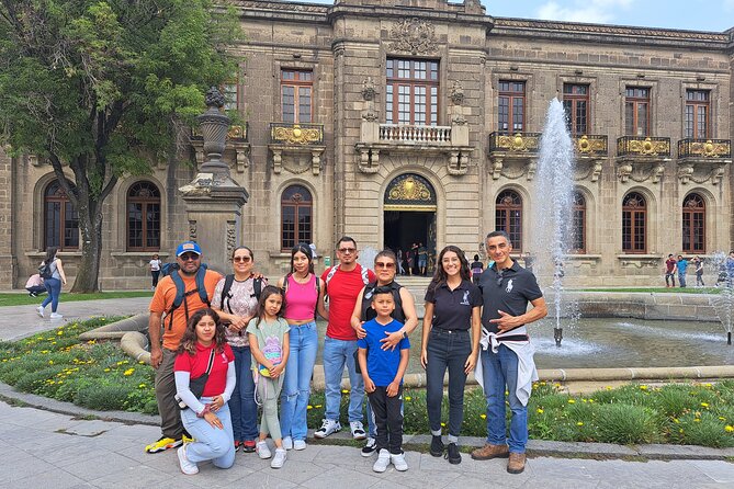 Chapultepec Castle Tour and its surroundings - Who will enjoy this experience most