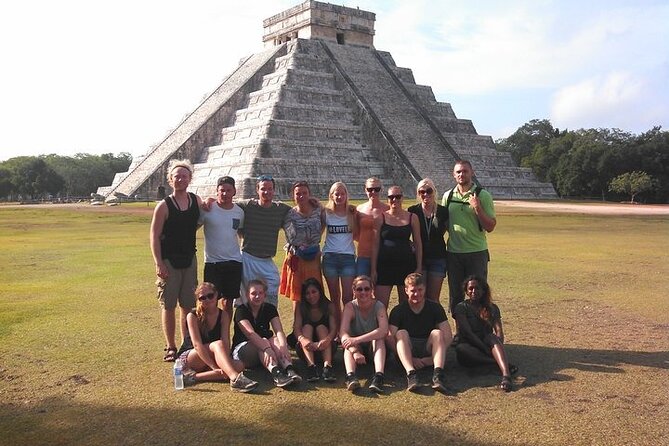 Chichén Itzá, Cenote and Valladolid with Lunch and transportation. - The real cost of a $24 day trip