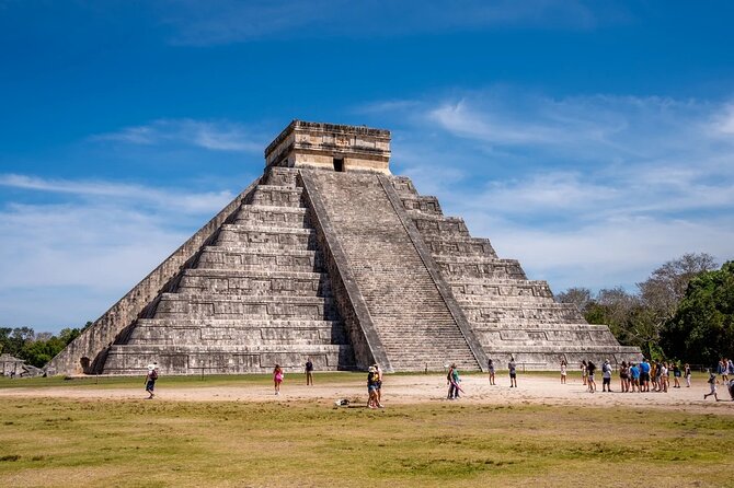 Chichen Itza, Cenote & Valladolid Tour with Lunch - The 5:00 am start and the long road inland