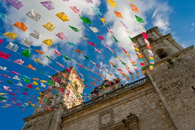 Chichen Itza Exclusive Tour, Cenote, Magical Town & Buffet - El Castillo is the visual centerpiece