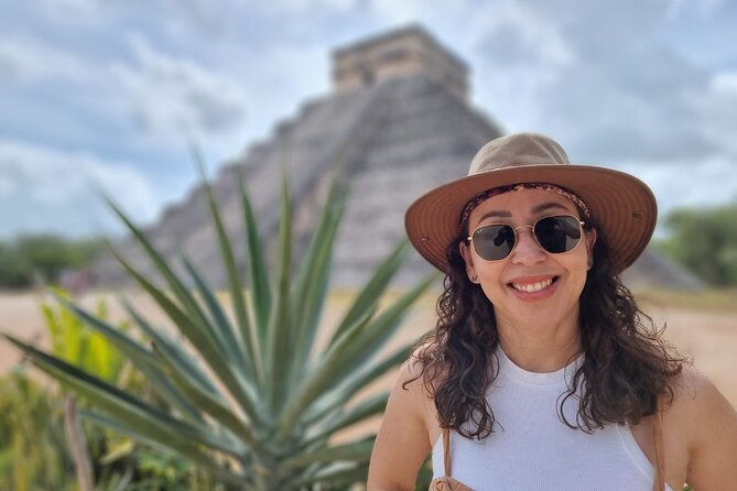 Chichen Itza Full Day Tour - Izamal, the yellow town