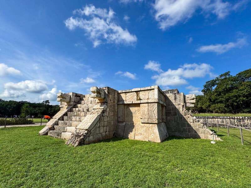 Chichen Itza: Guided Tour with Valladolid & Cenote Chichikan - Should you book Chichen Itza, Valladolid, and Cenote Chichikan?