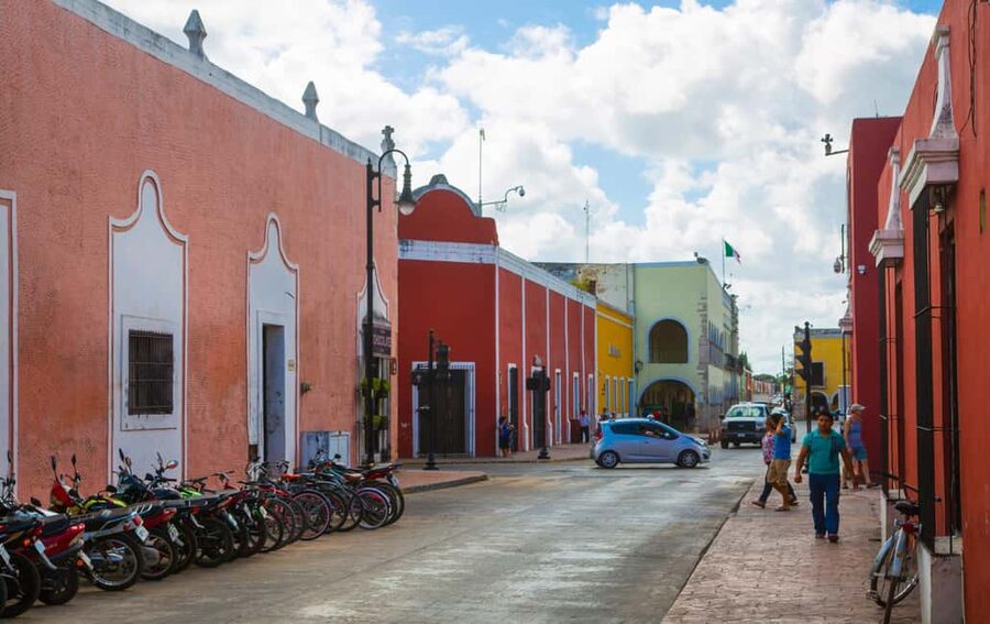 Chichen Itza: Guided Tour with Valladolid & Cenote Chichikan - Leaving early for Chichen Itza