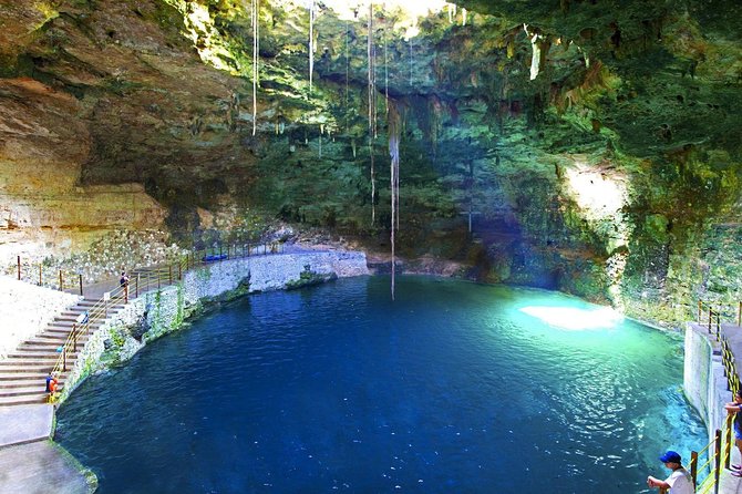 Chichén Itzá Premier Tour with Cenote Xunáan, Valladolid & Lunch - Who should book this Chichén Itzá tour?
