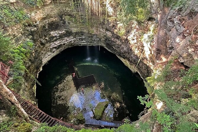 Chichén Itzá Premium Cenote y valladolid Day Tour - Suytun and Chichikan: Cool Water After the Ruins