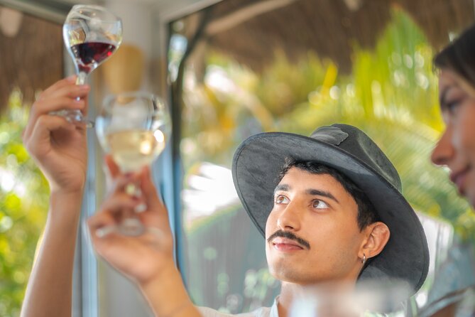 Chocolate Seaside Workshop & Wine Tasting - What the two-hour schedule feels like