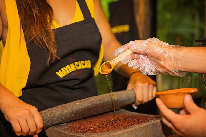 Chocolate Workshop - Starting with Mayan cacao and Cozumel culture