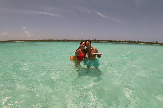 Cielito Cozumel: Mexican Caribbean Snorkeling Tour - Guides, boat comfort, and the human side
