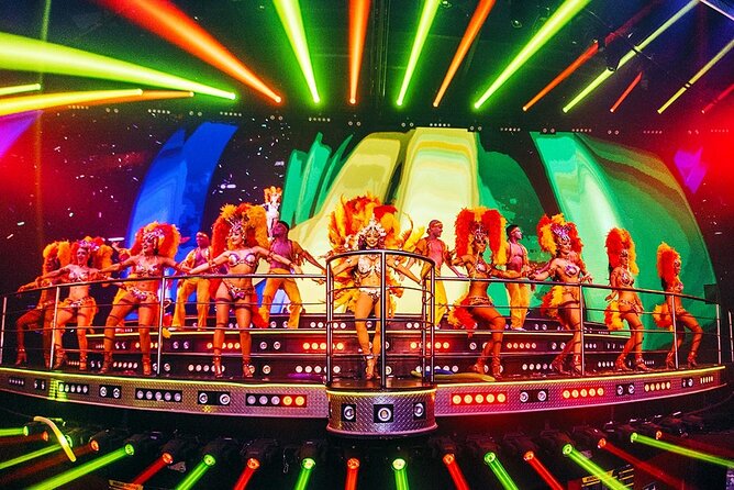 Coco Bongo Cancun Nightclub Entrance Ticket - Drinks and snacks included with admission