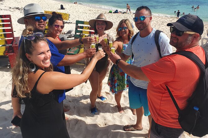 Cozumel 5-Hour Private Bar Crawl Tour - Punta Morena: lunch beside the Caribbean