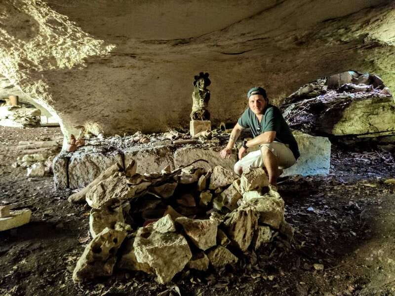 Cozumel: 5-Hour Private Caves and Ruins Tour with Lunch - Mexican lunch beside the Caribbean