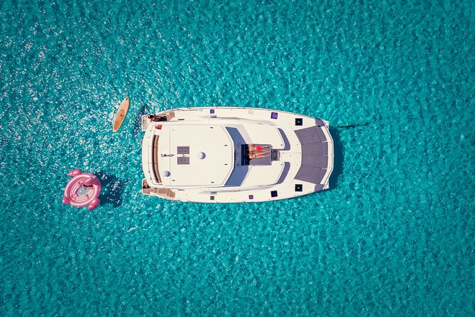 Cozumel All Inclusive: Coast & Relax 4h on 51' Leopard - Premium Drinks Without Leaving Your Seat
