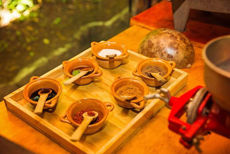 Cozumel: Chocolate Workshop at The Mayan Cacao Company - Making the bar is the family-friendly centerpiece