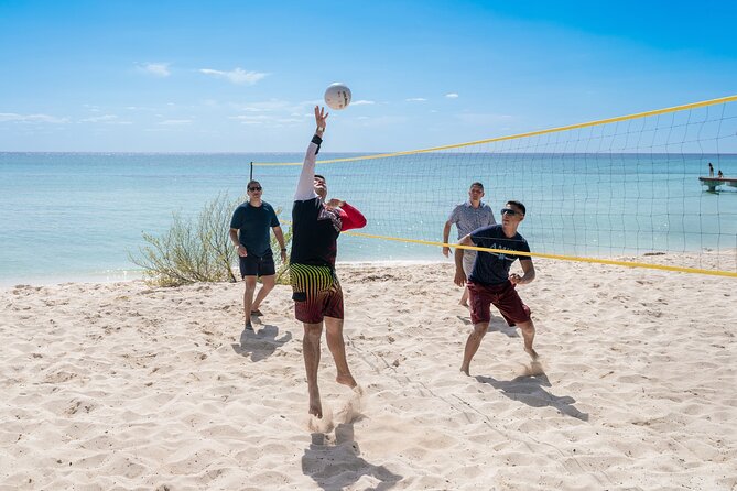 Cozumel: KUZÁ Beach Pass with Buffet, Open Bar & Activities - The buffet, open bar, and what all-inclusive really means