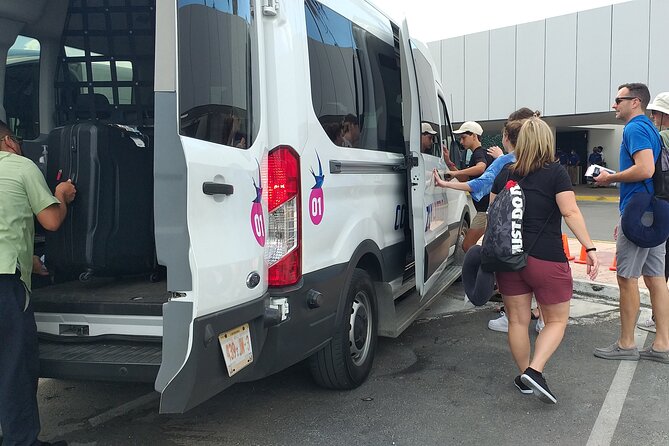 Cozumel: Shared Transfer from Airport to Hotel - Who will like this Cozumel transfer most