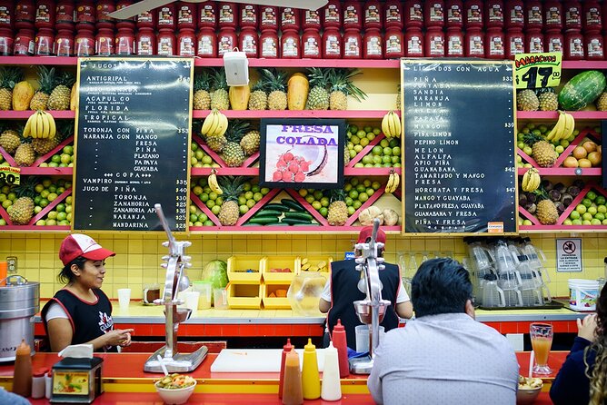 Culinary Secrets of the Centro Histórico - The guides are a major part of the value