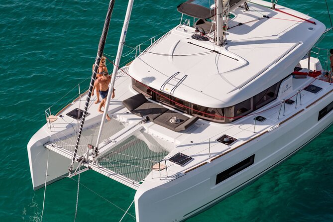 Deluxe Private Boats - 40 ft Catamaran - Who will enjoy this boat day most