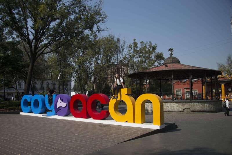 Discover Xochimilco and Coyoacán: Tradition, Music, Culture - The 45-minute ride to Coyoacán