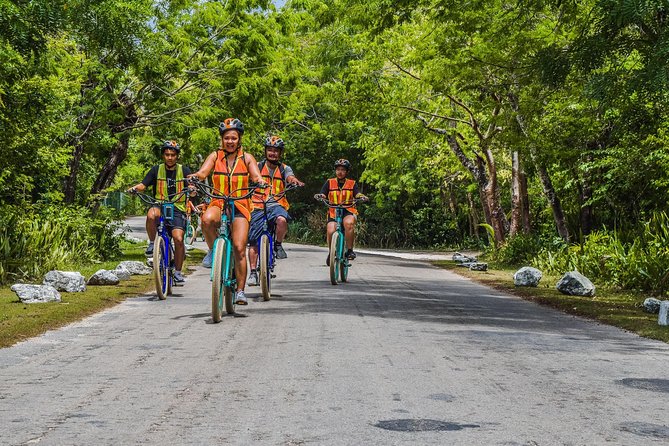 E-Bike Adventure in Cozumel - West Side Ride N' Snorkel - Cenote Aerolito de Paraiso: a quick natural stop