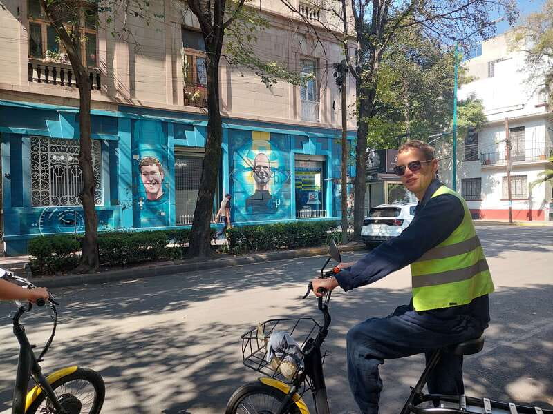 Electric Bike City Tour with a taco stop. - Mexico Park and Avenida Álvaro Obregón