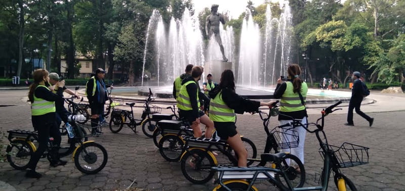 Electric Bike City Tour with a taco stop. - Why an e-bike works so well in Mexico City