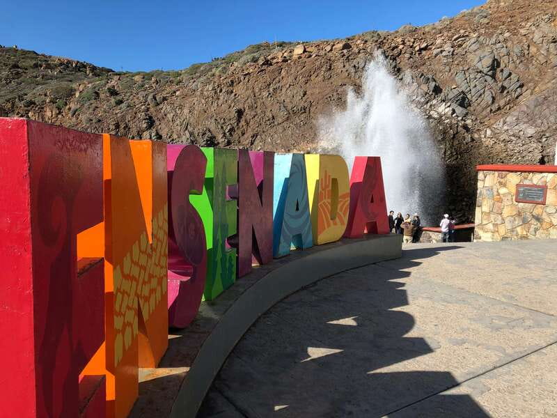 Ensenada: La Bufadora Geyser Tour - Market stalls, regional food, and shopping