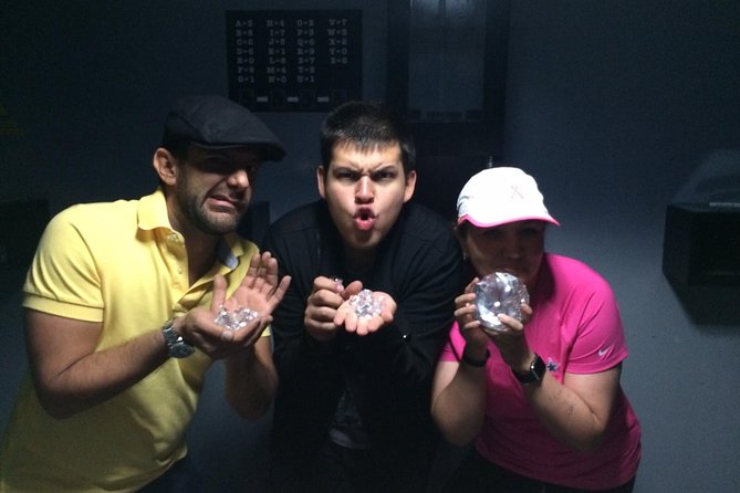 Escape Room in Guadalajara: Central Bank Robbery - Start times that fit a Guadalajara day