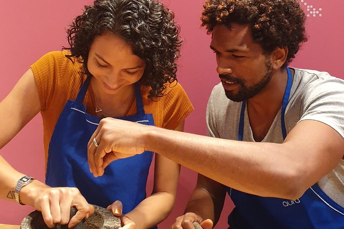 Essence of Mexico: Authentic Mexican Cooking Class & Market Tour - Who should book this class