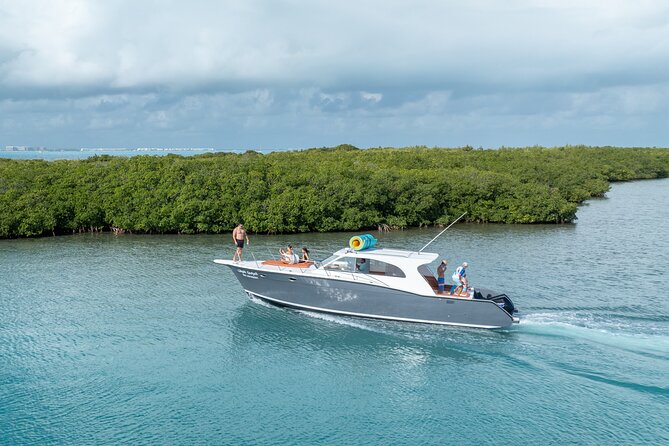 Exclusive Isla Mujeres and Cancun Private Yacht Tour - The ride along the Cancun and Isla Mujeres coast