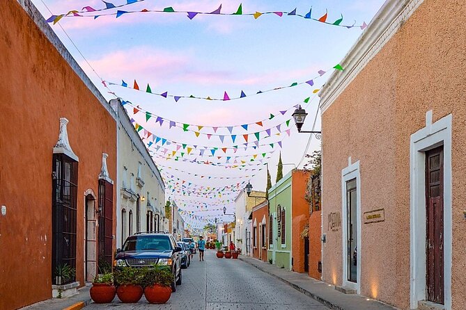 Exclusive Tour to Chichen Itza, 2 different Cenotes & Valladolid for 1 price! - Cenote Ik Kil is the strongest swimming stop