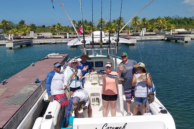 "First Lady" Private Snorkel & El Cielo Sandbar Combo - Lunch cooked while you swim