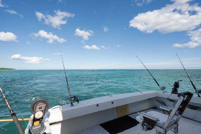 Fishing Tour & Beach Club In Riviera Maya - Four hours with fishing chairs, live bait, and crew help