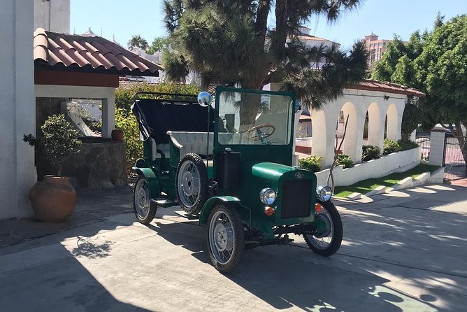 Ford Model T Tour - Stop one: opals, minerals, and the Tequila Museum