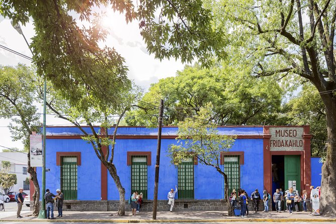 Frida Kahlo's House, Coyoacan and Xochimilco - All Day Tour - Xochimilco: an hour and a half on the canals