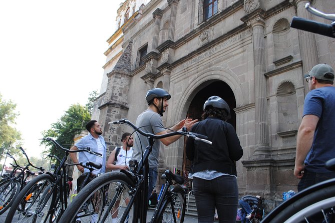 Frida Kahlo VIP [Museum Tickets Included] Bike, Markets & Churros - Churros, atole, and the first taste of Coyoacan