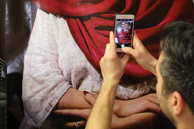 Frida Kahlo VIP [Museum Tickets Included] Walk, Markets & Churros - Plaza de la Conchita and Frida’s everyday Coyoacán