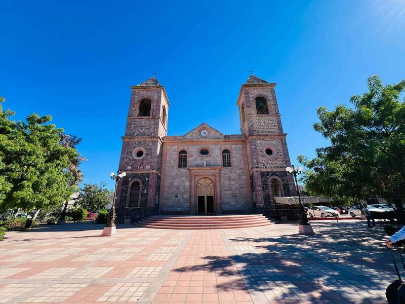 From Cabo/San José del Cabo: La Paz, Balandra & Todos Santos - La Paz: lunch, the Malecon, and free time