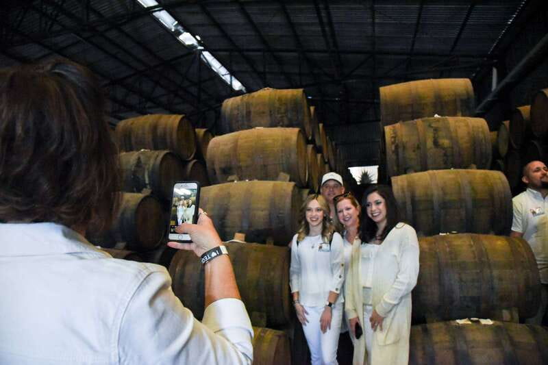 From Guadalajara: Tequila Trail Tour with Tasting - Walking through Tequila town