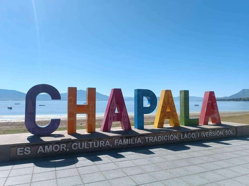 From Guadalajara to Chapala Lake: Funny and cultural tour - Artisanal tequila tasting with more than four pours