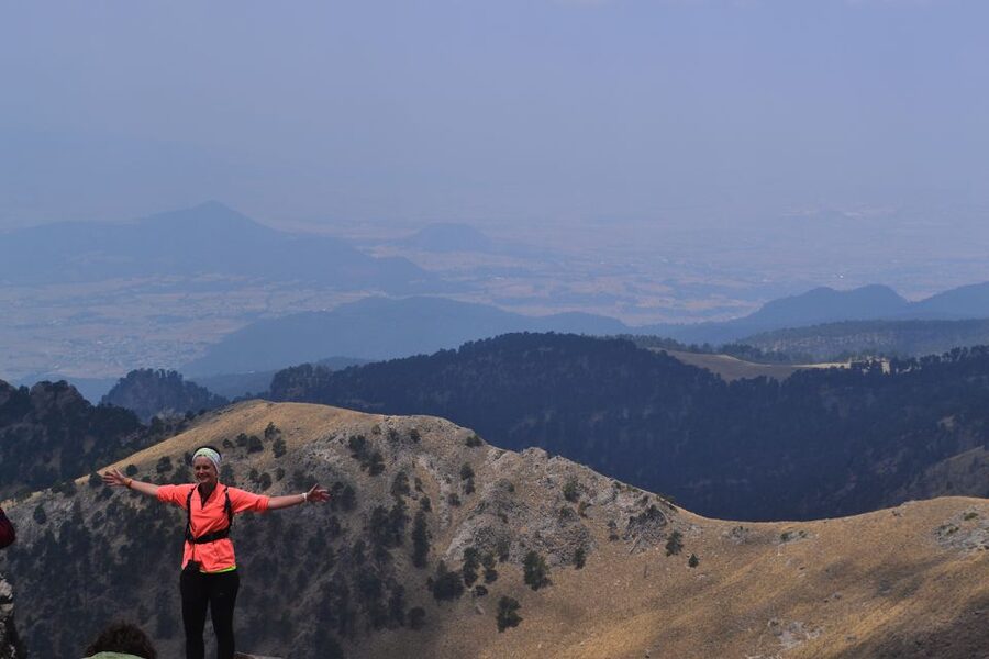 From Mexico City: Hike Iztaccihuatl Volcano with an Alpinist - Guides, Language, and Group Style