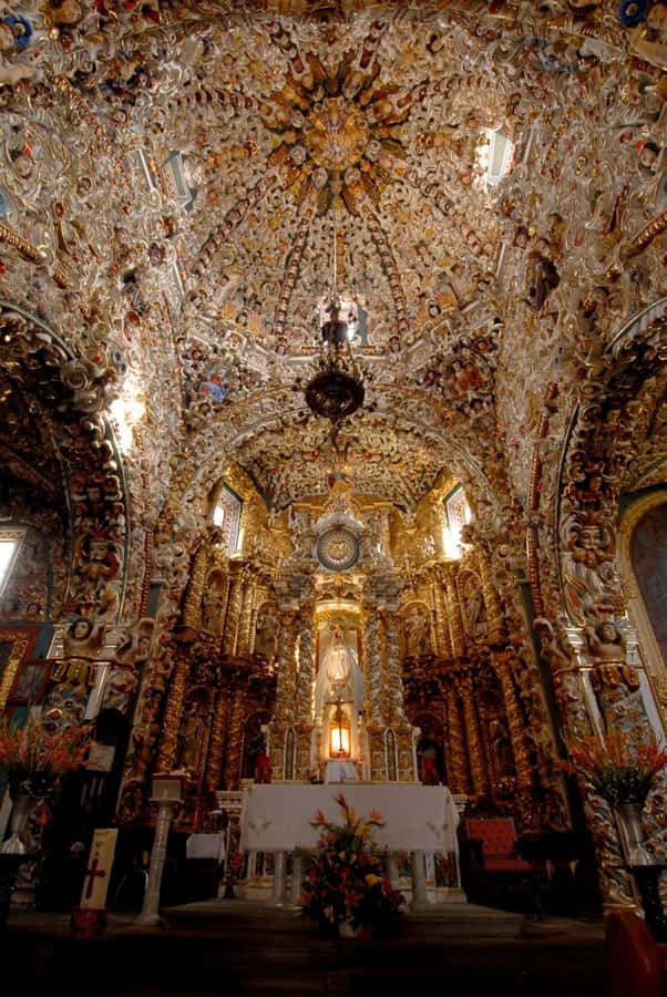 From Mexico City: One-day adventure: Puebla, Cholula, and Tonantzintla - Santa María Tonantzintla and its crowded decoration