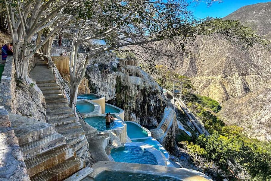 From Mexico City: Small Group Tour to the Tolantongo Caves - The café and local food stop