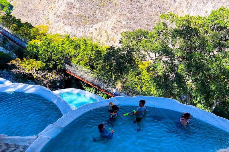From Mexico City: Tolantongo Hot Springs Day Trip with Guide - Who will enjoy this day trip most