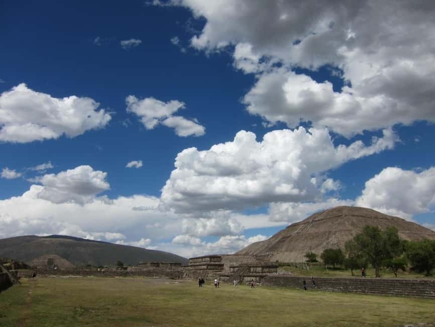 From Mexico City: Tour of Teotihuacan and Basilica of Guadalupe - Obsidian craft and a tequila tasting